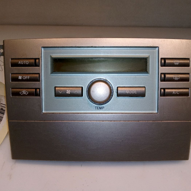 Commande de chauffage occasion  559020F010 1