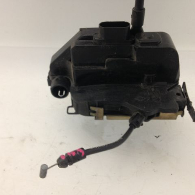 Serrure porte avd occasion RENAULT MEGANE II Phase 1 09-2003->12-2005 8200027779 3