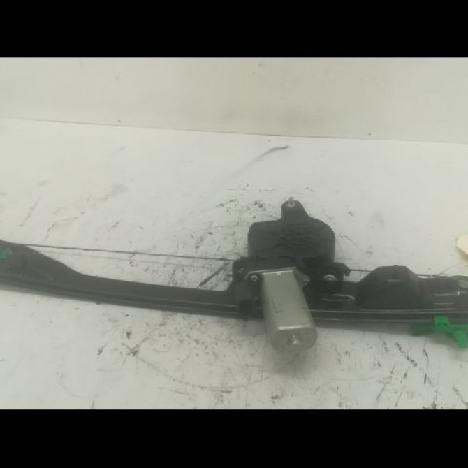 Mecanisme + moteur lève-glace avant droit occasion FIAT PUNTO II Phase 2 05-2003->10-2009 1.2i 60ch 51764549 1