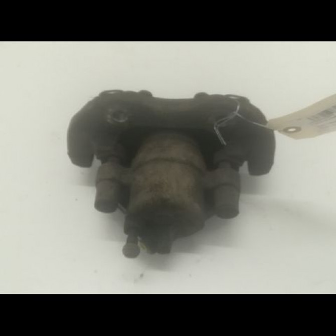 Etrier de frein avant droit occasion FORD CMAX I Phase 1 09-2003->03-2007 1.6 TDCI 110ch 1682875 2