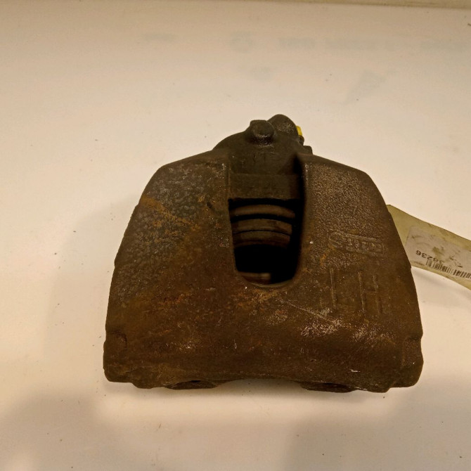 Etrier de frein avant gauche occasion FORD FOCUS III Phase 1 01-2011->04-2015 1.6 TDCI 115ch 1682876 1