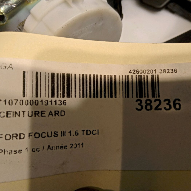 Ceinture arrière droite occasion FORD FOCUS III Phase 1 01-2011->04-2015 1.6 TDCI 115ch 1743695 4