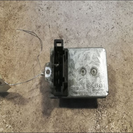 Resistance de chauffage occasion VOLKSWAGEN TRANSPORTER IV Phase 1 09-1990->03-1996 1.9 D 701959263A