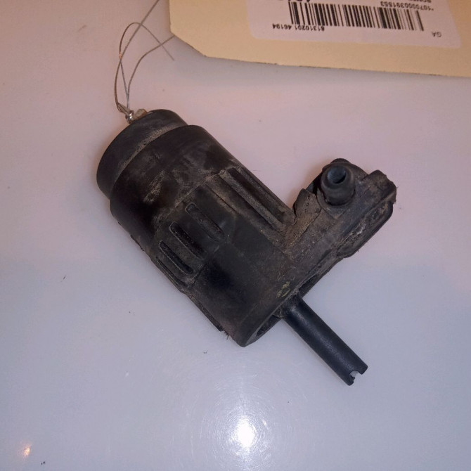 Pompe lave-glace avant occasion FIAT PANDA II Phase 1 09-2003->12-2012 1.3 DT MULTIJET 16v 70ch 71719636 1