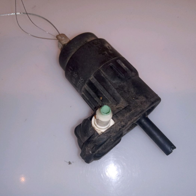 Pompe lave-glace avant occasion FIAT PANDA II Phase 1 09-2003->12-2012 1.3 DT MULTIJET 16v 70ch 71719636 2