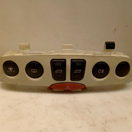 Bouton de warning occasion FIAT PUNTO II Phase 1 10-1999->05-2003 60