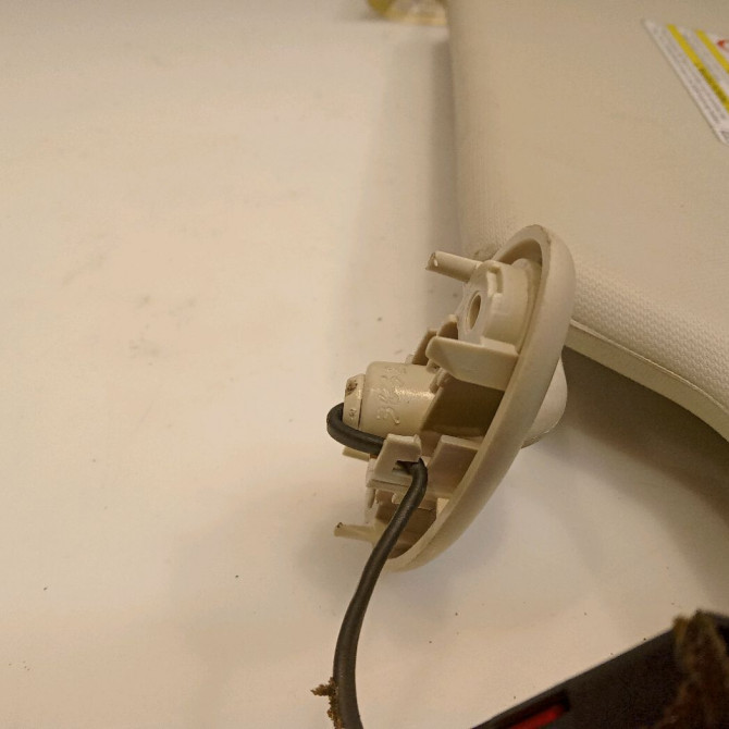 Pare-soleil droit occasion FORD FOCUS III Phase 1 01-2011->04-2015 1.6 TDCI 115ch 1769420 3