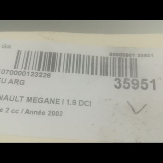 Feu arrière gauche occasion RENAULT MEGANE I Phase 2 03-1999->06-2003 1.9 DCI 7700428056 3