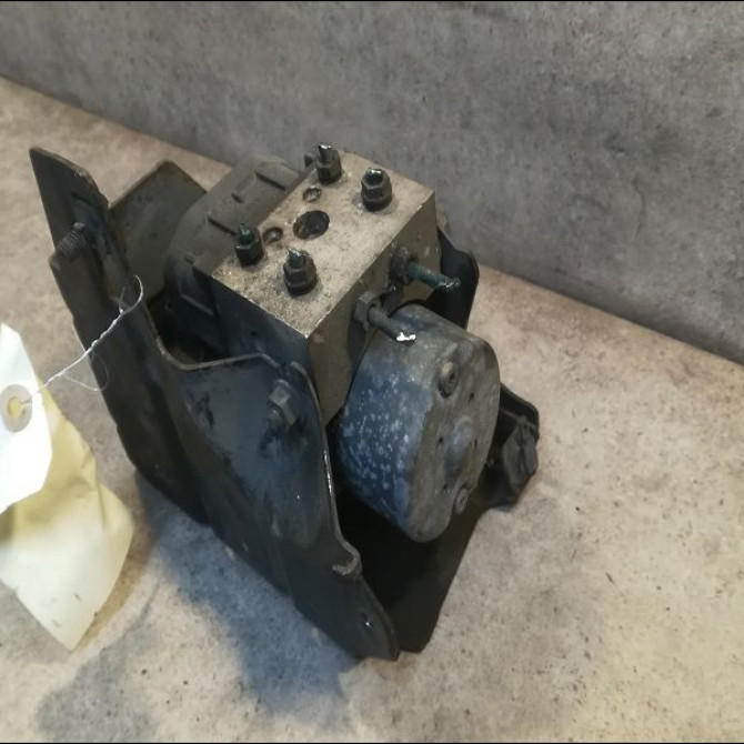 Unité hydraulique ABS occasion RENAULT MEGANE I Phase 2 03-1999->06-2003 1.6 16v 7701045832 2