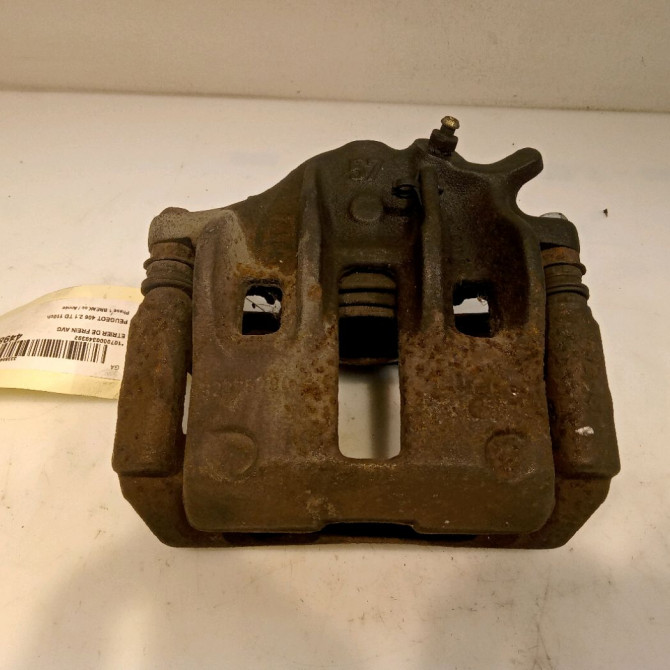 Etrier de frein avant gauche occasion PEUGEOT 406 Phase 1 04-1995->04-1999 2.1 TD 110ch 441057 1