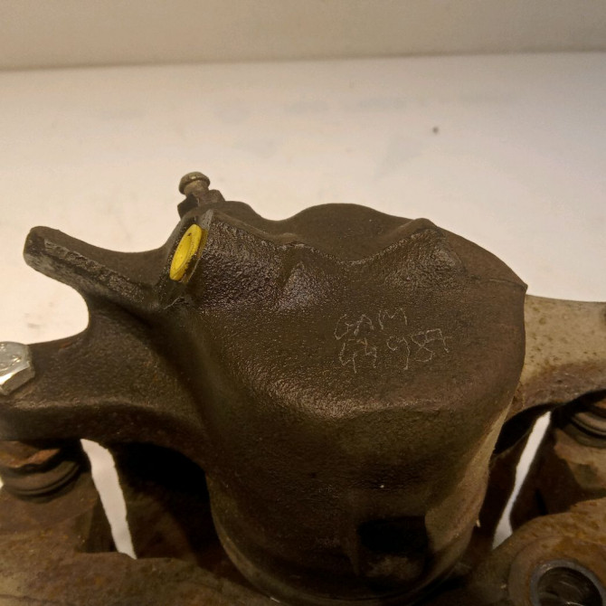 Etrier de frein avant gauche occasion PEUGEOT 406 Phase 1 04-1995->04-1999 2.1 TD 110ch 441057 3