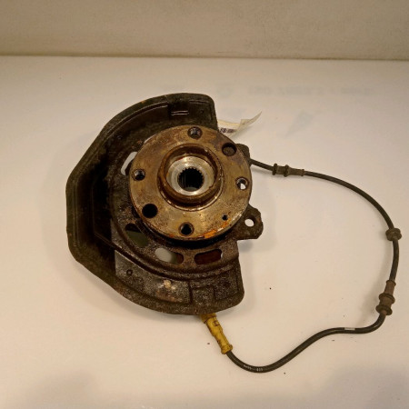 Moyeu avd occasion OPEL VECTRA II Phase 1 11-1995->02-1999 1.6i 16v 90468645