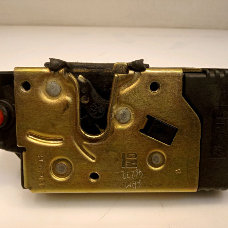 Serrure porte ard occasion OPEL VECTRA II Phase 1 11-1995->02-1999 1.6i 16v