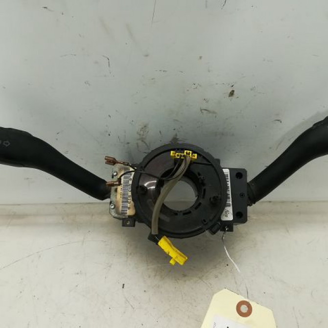 Bloc commodos occasion VOLKSWAGEN GOLF IV GOLF IV Phase 1 1998-01-01->2005-06-30 1.9 TDI 90ch 1