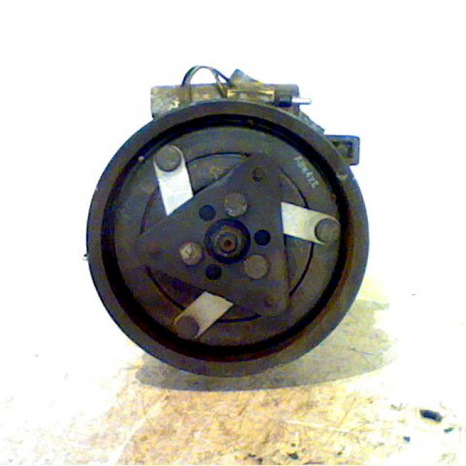 Compresseur air conditionne occasion RENAULT KANGOO I Phase 2 03-2003->06-2010 1.5 DCI 80ch 8200315744 1