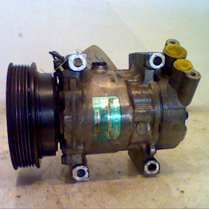 Compresseur air conditionne occasion RENAULT CLIO II Phase 1 03-1998->06-2001 7700273801 1
