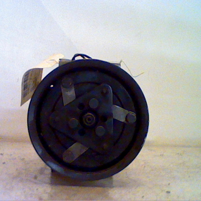 Compresseur air conditionne occasion RENAULT CLIO II Phase 1 03-1998->06-2001 7700273801 2