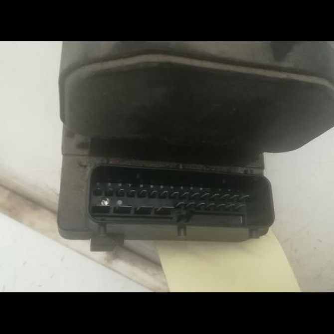 Unité hydraulique ABS occasion RENAULT CLIO II Phase 1 03-1998->06-2001 1.9 D 65ch 7701046407 3