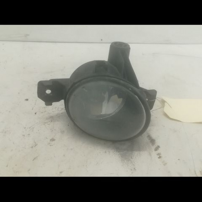 Phare antibrouillard avant droit occasion B.M.W. SERIE 1 I Phase 1 05-2004->12-2006 120d 63177181288 1