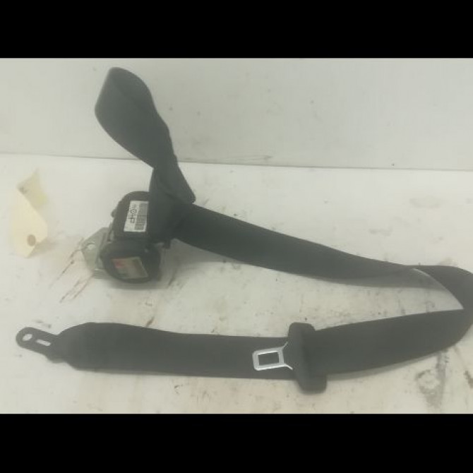 Ceinture arrière gauche occasion B.M.W. SERIE 1 I Phase 1 05-2004->12-2006 120d 72119139832 1