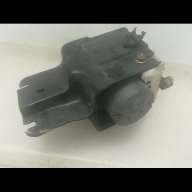 Unité hydraulique ABS occasion RENAULT CLIO II Phase 1 03-1998->06-2001 1.6 7701046407 3
