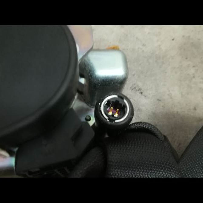 Ceinture arrière droite occasion RENAULT SCENIC II Phase 2 09-2006->04-2009 1.9 DCI 130ch 8200798399 4