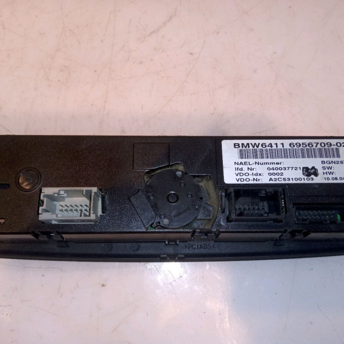 Commande de chauffage occasion B.M.W. SERIE 1 I Phase 1 05-2004->12-2006 118i 129ch 64119313740 2