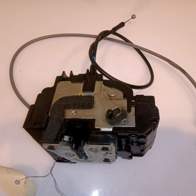 Serrure porte arg occasion NISSAN QASHQAI I Phase 1 04-1995->04-1999 2.0 DCI 150ch 1