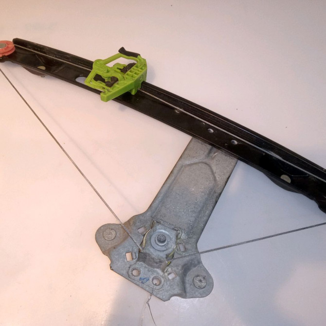 Mecanisme leve-glace arrière gauche occasion B.M.W. SERIE 1 I Phase 1 05-2004->12-2006 120d 1