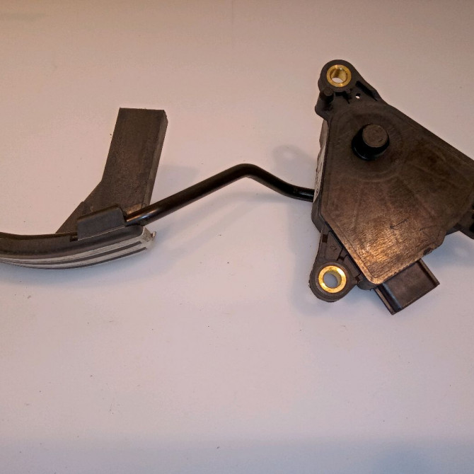 Potentiometre accelerateur occasion NISSAN QASHQAI I Phase 1 04-1995->04-1999 2.0 DCI 150ch 1