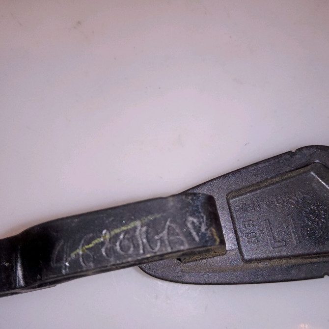 Poignee ext porte avg occasion B.M.W. SERIE 1 I Phase 1 05-2004->12-2006 120d 3