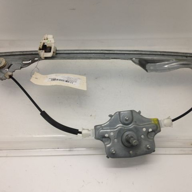 Mecanisme leve-glace arrière droit occasion RENAULT MODUS Phase 1 09-2004->12-2007 8200219259 1