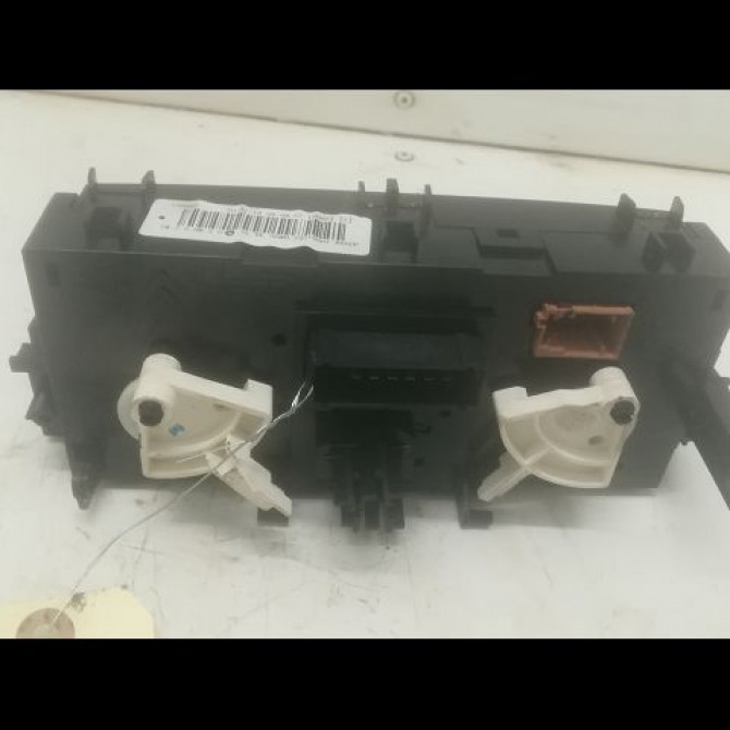 Commande de chauffage occasion CITROEN C3 II Phase 2 03-2013->12-2016 1.2i VTI 82ch 9675400280 2