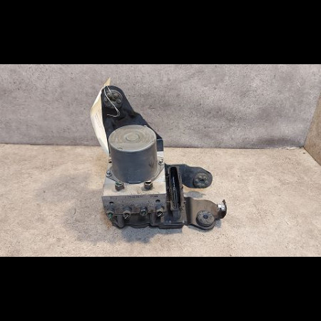 Unité hydraulique ABS occasion RENAULT SCENIC II Phase 2 09-2006->04-2009 1.9 DCI 130ch 7701069217