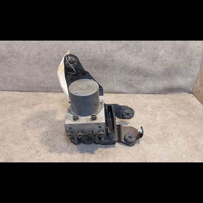 Unité hydraulique ABS occasion RENAULT SCENIC II Phase 2 09-2006->04-2009 1.9 DCI 130ch 7701069217 1