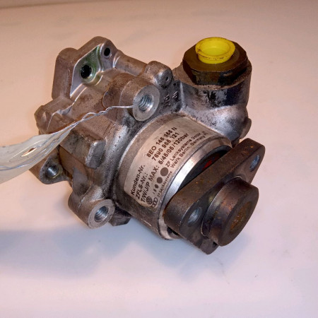 Pompe direction assistee occasion AUDI A4 II