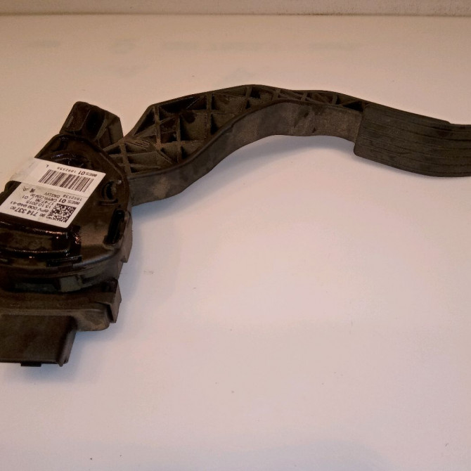 Potentiometre accelerateur occasion CITROEN C3 II Phase 2 03-2013->12-2016 1.6 HDI 75ch 1