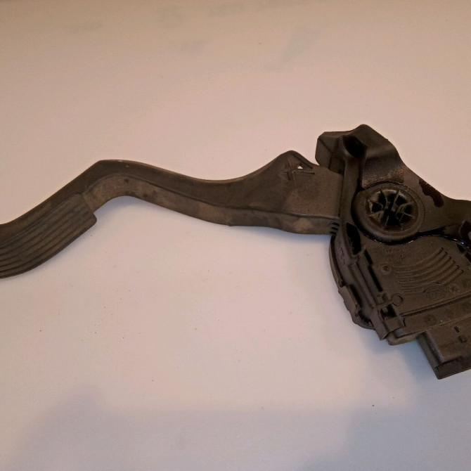 Potentiometre accelerateur occasion CITROEN C3 II Phase 2 03-2013->12-2016 1.6 HDI 75ch 2