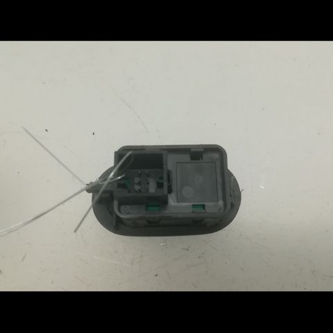 Commande lève-glace porte avant gauche occasion CITROEN C2 Phase 2 05-2008->12-2009 1.4 HDi 70ch 6554L7 2