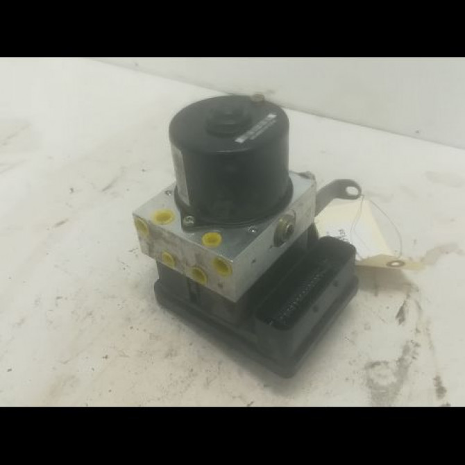 Unité hydraulique ABS occasion B.M.W. SERIE 1 I Phase 1 05-2004->12-2006 120d 34512460450 1
