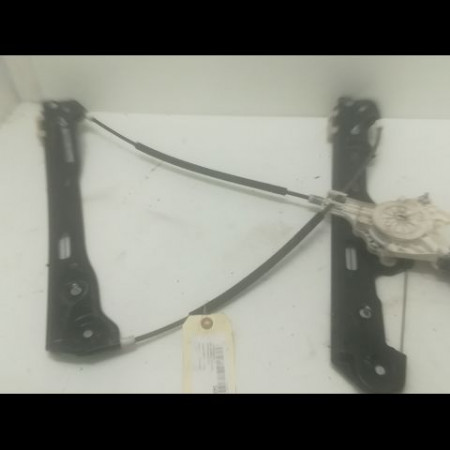 Mecanisme+moteur leve-glace avg occasion B.M.W. SERIE 1 I Phase 1 05-2004->12-2006 120d 51337138465