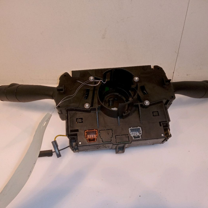 Bloc commodos occasion CITROEN C3 I Phase 1 04-2002->10-2005 1.4HDI 8v 70ch 6239VA 2