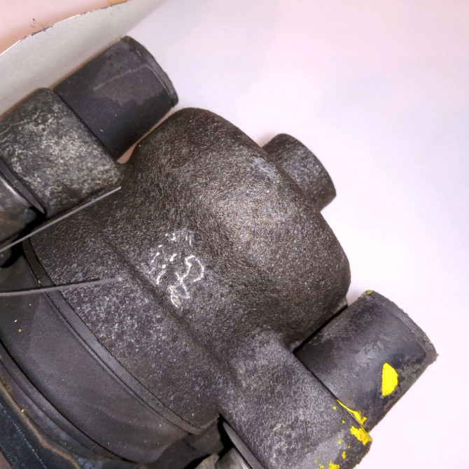 Etrier de frein arrière droit occasion B.M.W. SERIE 1 I Phase 1 05-2004->12-2006 120d 34216768694 3