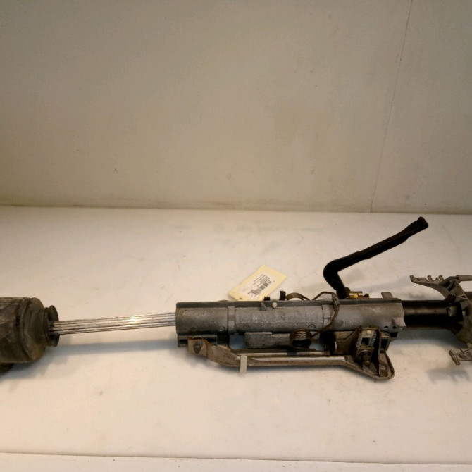 Colonne de direction non assistee occasion B.M.W. SERIE 1 I Phase 1 05-2004->12-2006 118i 129ch 32306786899 1