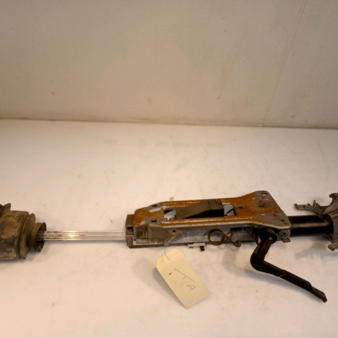 Colonne de direction non assistee occasion B.M.W. SERIE 1 I Phase 1 05-2004->12-2006 118i 129ch 32306786899 2