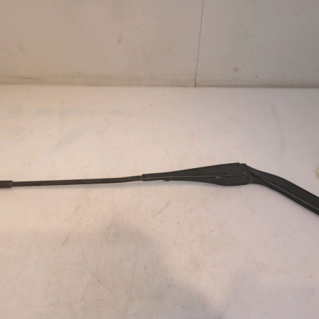 Bras essuie-glace avant droit occasion B.M.W. SERIE 1 I Phase 1 05-2004->12-2006 118i 129ch 61617169971