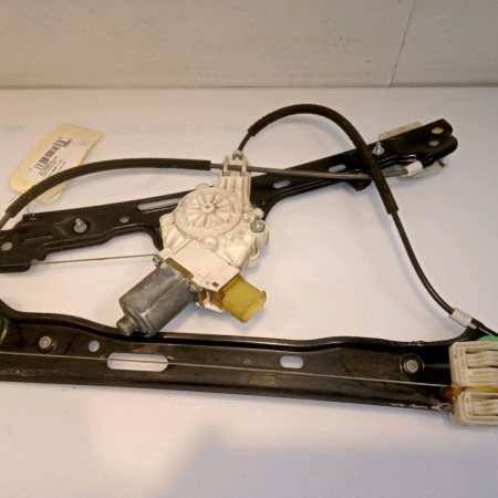 Mecanisme+moteur leve-glace avg occasion B.M.W. SERIE 1 I Phase 1 05-2004->12-2006 120d