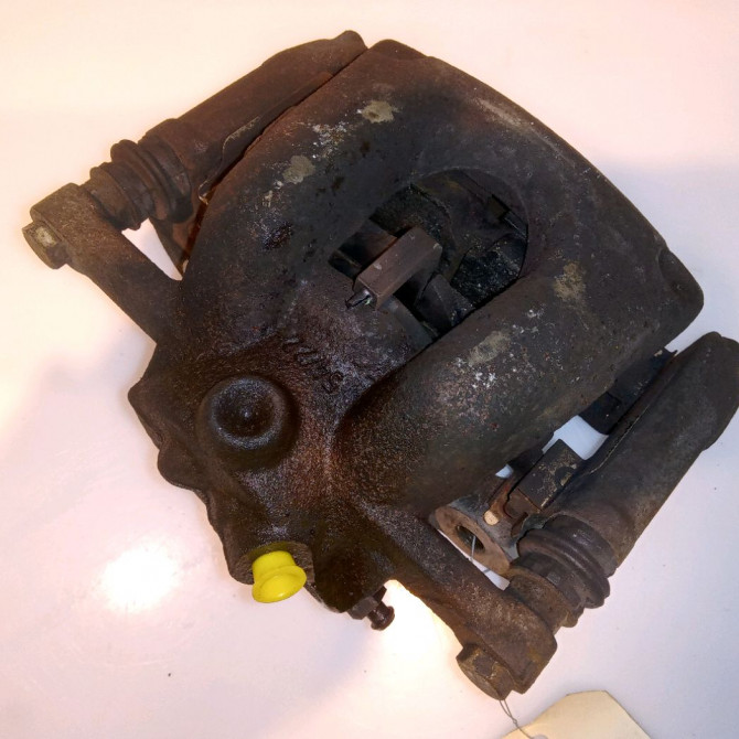 Etrier de frein avant droit occasion B.M.W. SERIE 1 I Phase 1 05-2004->12-2006 120d 1