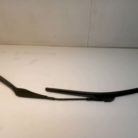 Bras essuie-glace avant gauche occasion B.M.W. SERIE 1 I Phase 1 05-2004->12-2006 120d