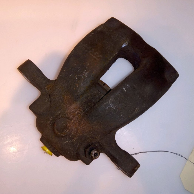 Etrier de frein arrière gauche occasion B.M.W. SERIE 1 I Phase 1 05-2004->12-2006 120d 1